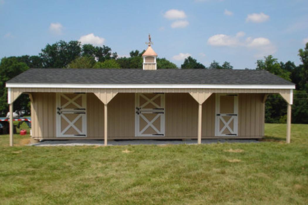 Stall Barn with 8' or 10' Overhang | Lancaster Barns