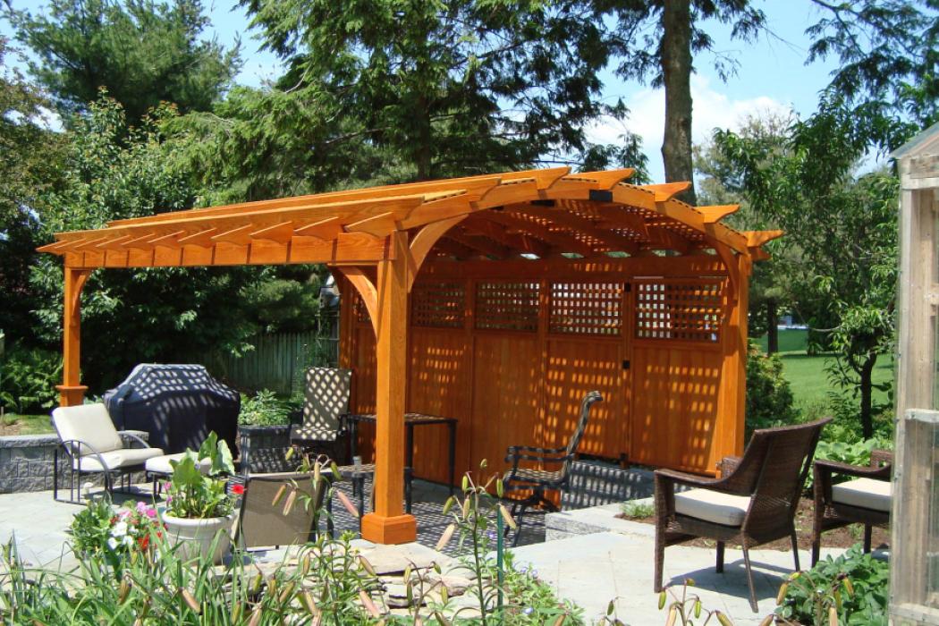 Cozy Arched Wood Pergola 