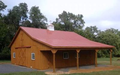 large equine shed with center aisle and overhang